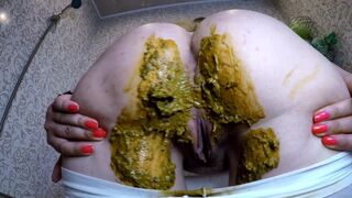 Diarrhea in her leggings, ScatKings.com Scat Porn 15 ScatKings.com Scat Porn