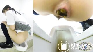 Girl Japanese pooping toilet.MML_01, ScatKings.com Scat Porn 4 ScatKings.com Scat Porn