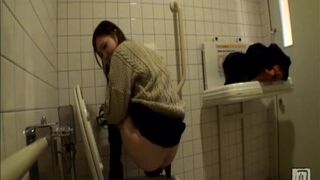Girls record her pooping, ScatKings.com Scat Porn 1 ScatKings.com Scat Porn