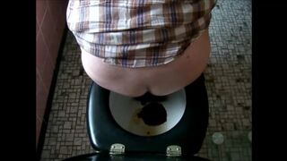 Housewife Diarrhea, ScatKings.com Scat Porn 7 ScatKings.com Scat Porn