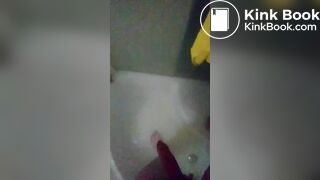 Je me branle et jute avec ma merde, ScatKings.com Scat Porn 4 ScatKings.com Scat Porn